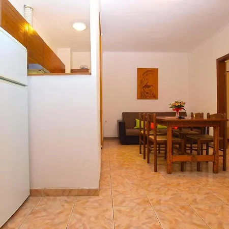 Fuer 5 Personen Ca 50 Qm In Banjole, Istrien Istrische Riviera Apartment *
