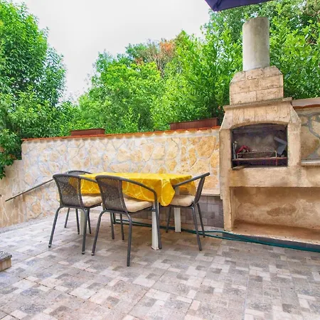 Apartment Fuer 5 Personen Ca 50 Qm In Banjole, Istrien Istrische Riviera Banjole